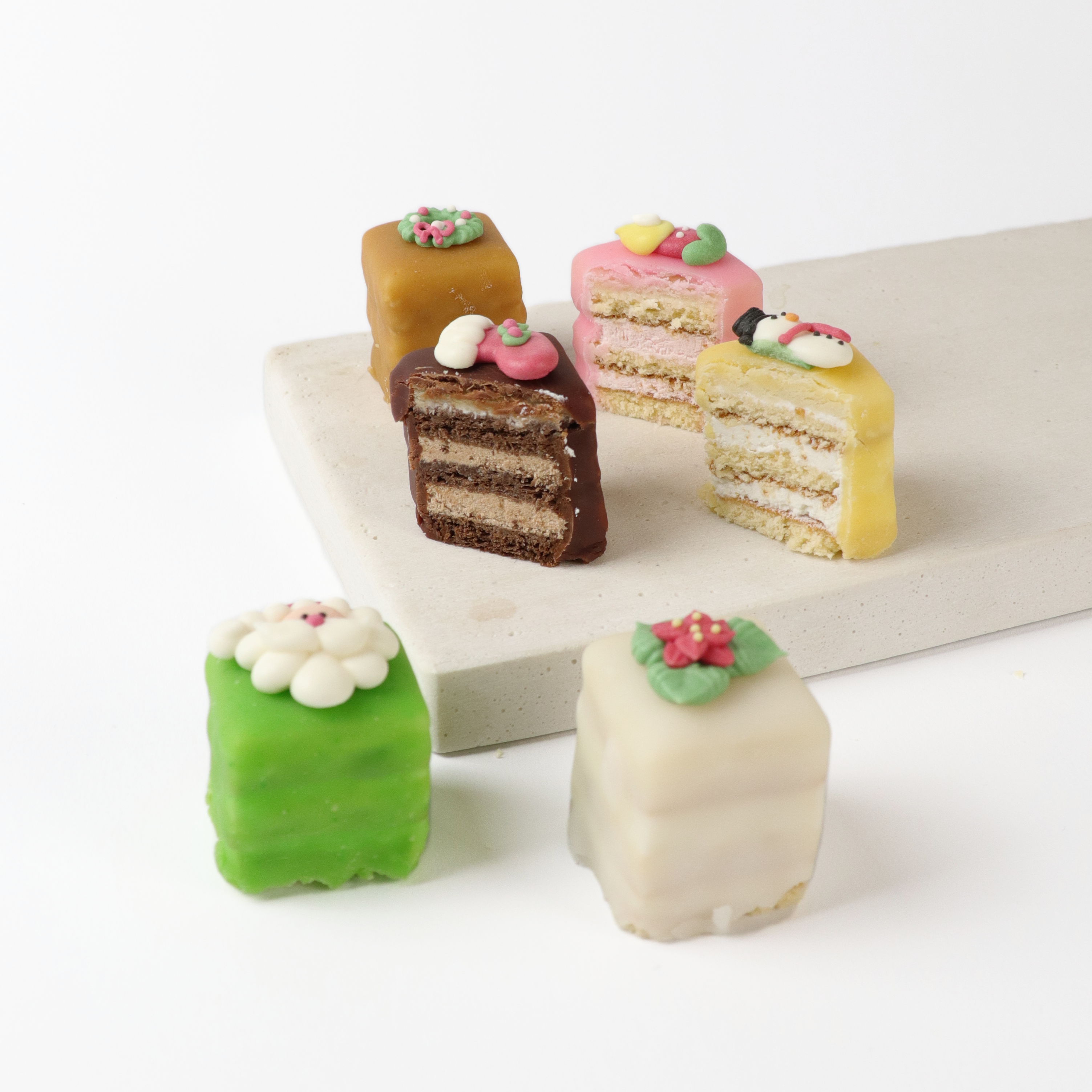Petit Fours 6 pieces